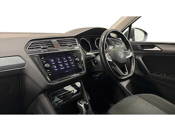 Used Volkswagen Tiguan 2022 for sale - 77350199: Photo