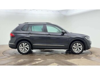 Used Volkswagen Tiguan 2022 for sale - 77350199: Photo