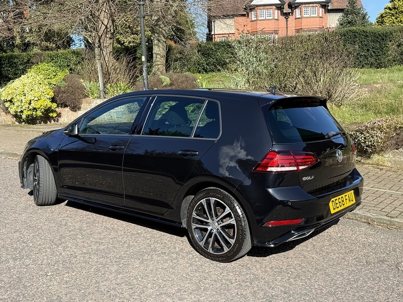 Used Volkswagen Golf 2018 for sale - 78134750: Photo 20