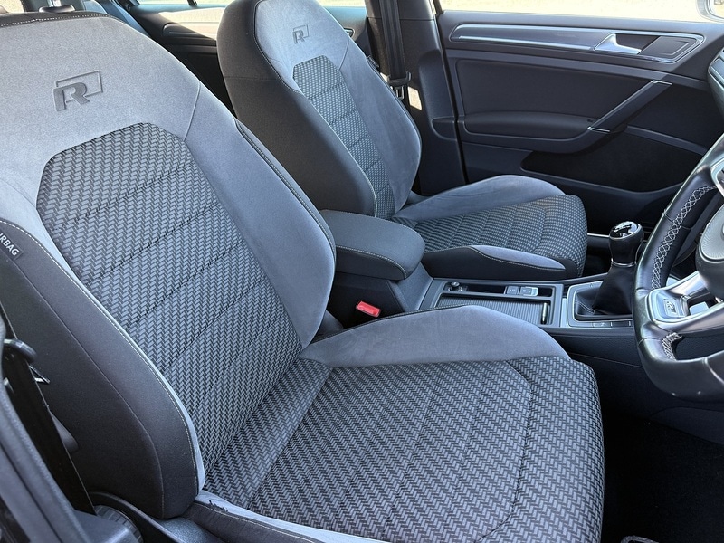 Used Volkswagen Golf 2018 for sale - 78134750: Photo 46