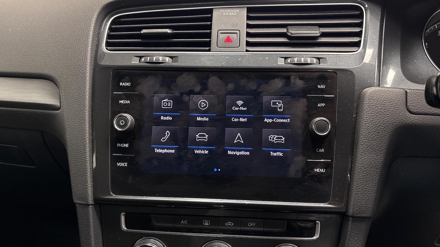 Used Volkswagen Golf 2018 for sale - 77097682: Photo 2