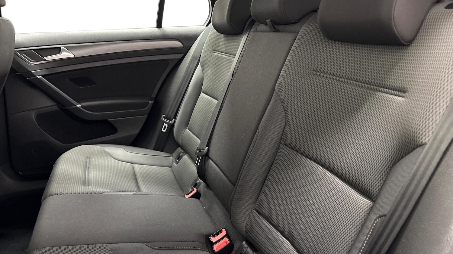 Used Volkswagen Golf 2018 for sale - 77097682: Photo 6