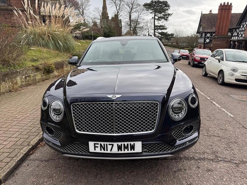 Used Bentley Bentayga 2017 for sale - 77572357: Photo 13