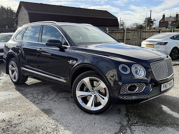 Used Bentley Bentayga 2017 for sale - 77572357: Photo