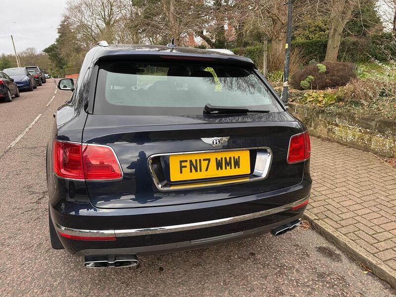 Used Bentley Bentayga 2017 for sale - 77572357: Photo 25