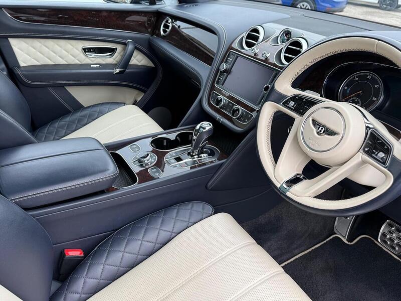 Used Bentley Bentayga 2017 for sale - 77572357: Photo 38