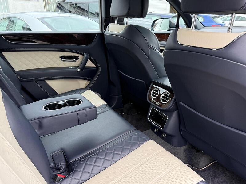 Used Bentley Bentayga 2017 for sale - 77572357: Photo 42
