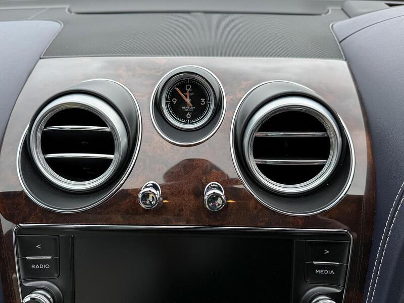 Used Bentley Bentayga 2017 for sale - 77572357: Photo 44