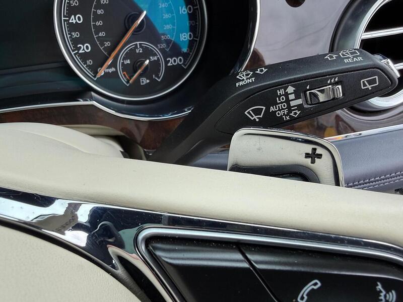 Used Bentley Bentayga 2017 for sale - 77572357: Photo 60