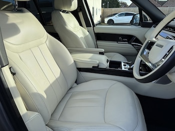 Used Land Rover Range Rover 2022 for sale - 77622082: Photo