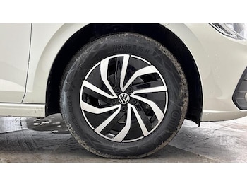 Used Volkswagen Polo 2023 for sale - 78218254: Photo