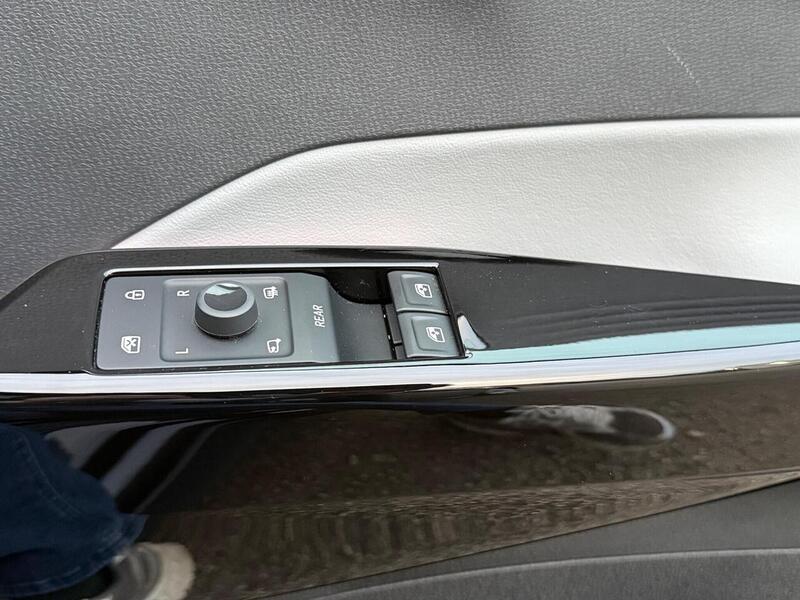 Used Volkswagen ID.3 2021 for sale - 77350192: Photo 42