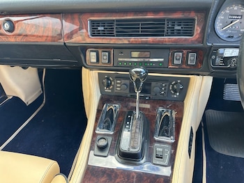 Used Jaguar XKRS 1987 for sale - 76522188: Photo