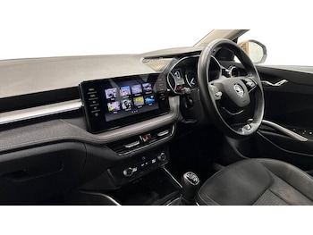 Used Skoda Fabia 2022 for sale - 77475608: Photo