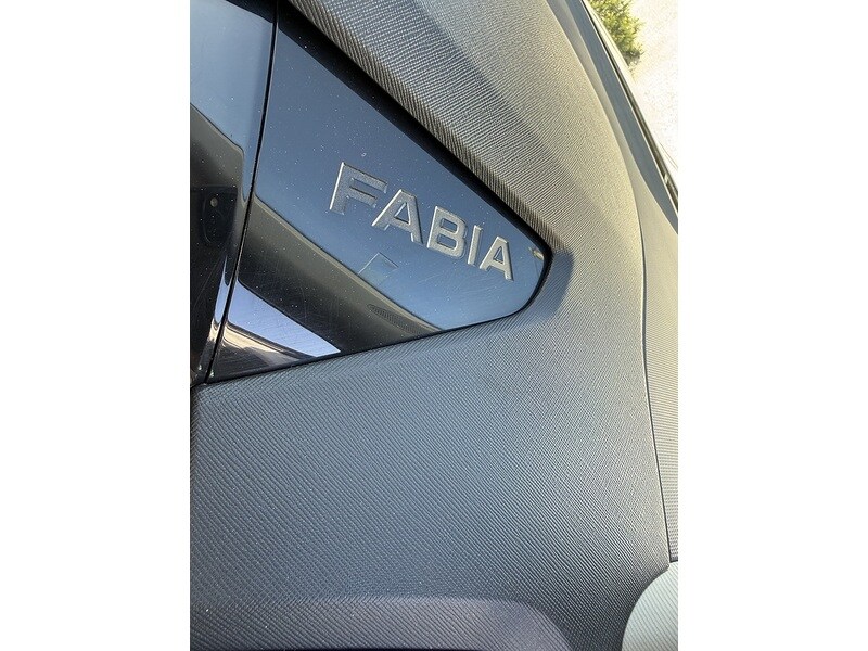 Used Skoda Fabia 2022 for sale - 77475608: Photo 46