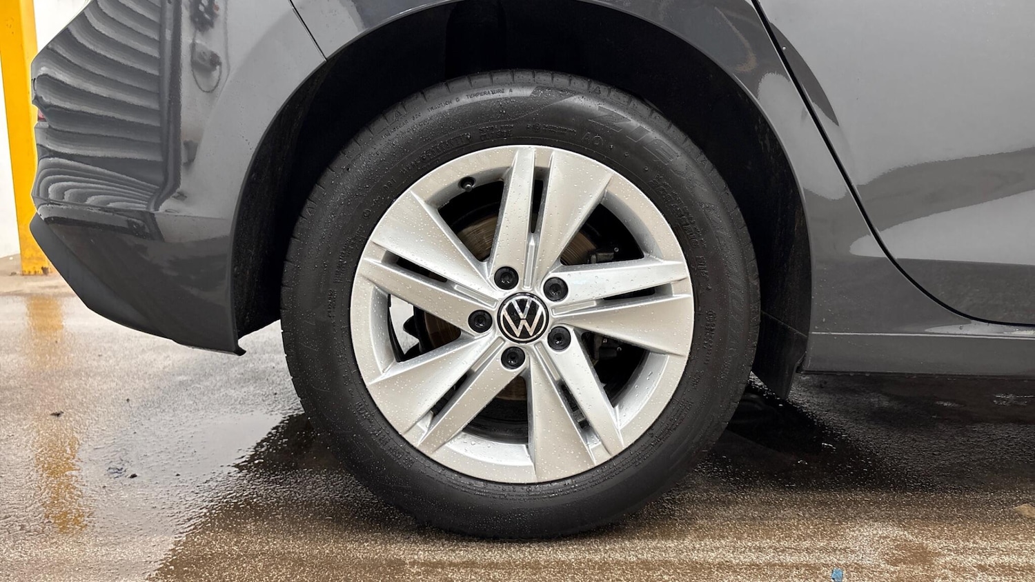 Used Volkswagen Golf for sale - 77242760: Photo 7