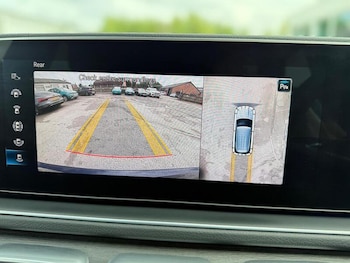 Used Mercedes-Benz GLE 2020 for sale - 77350190: Photo