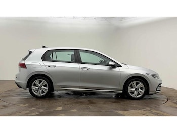 Used Volkswagen Golf 2022 for sale - 77350197: Photo