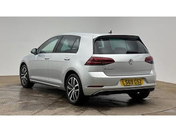 Used Volkswagen Golf 2019 for sale - 79745145: Photo