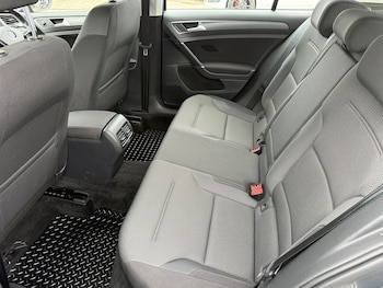 Used Volkswagen Golf 2019 for sale - 78713912: Photo