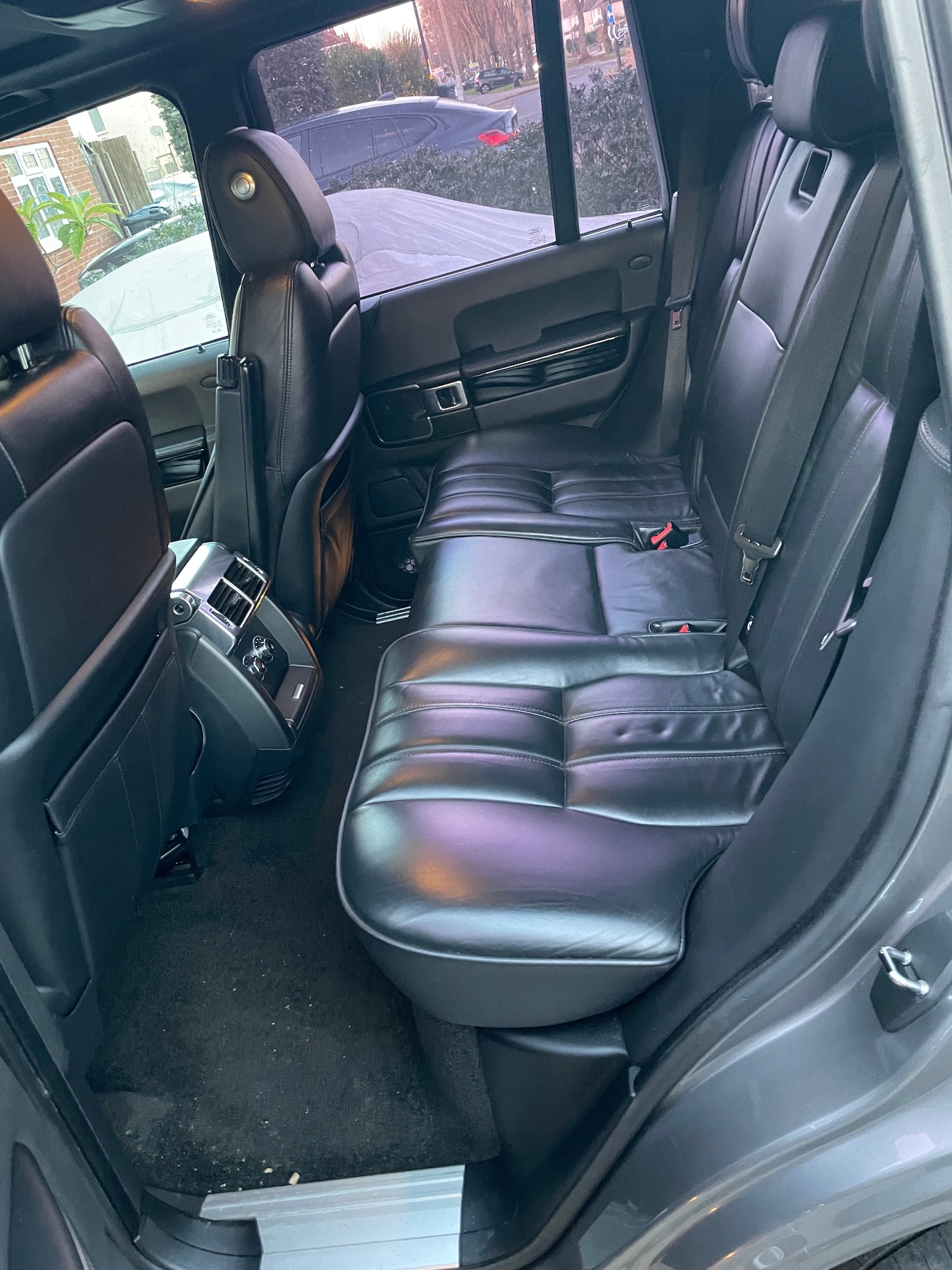 Used Land Rover Range Rover 2010 for sale - 77080681: Photo 3