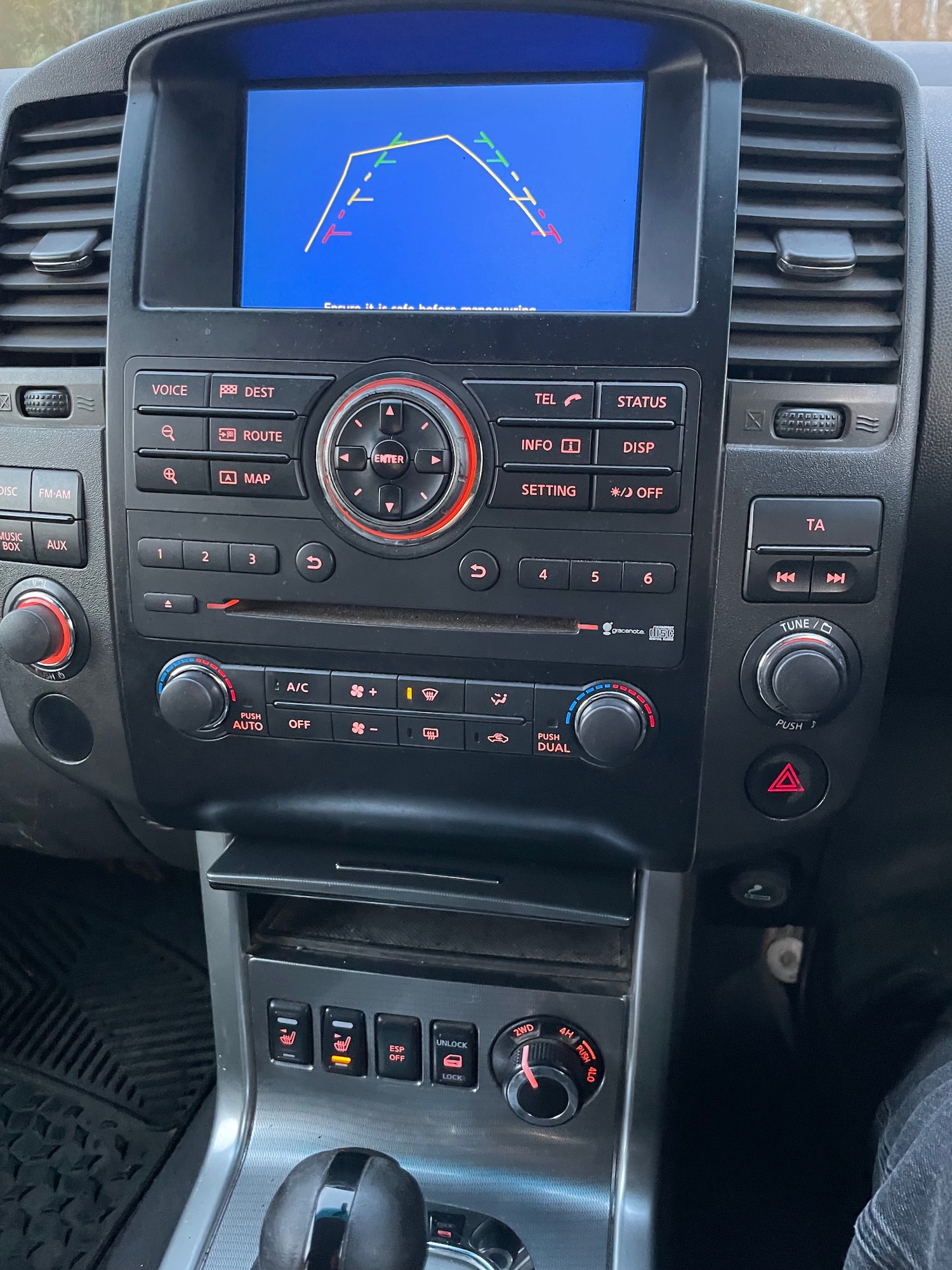 Used Nissan Navara 2011 for sale - 76785387: Photo 12