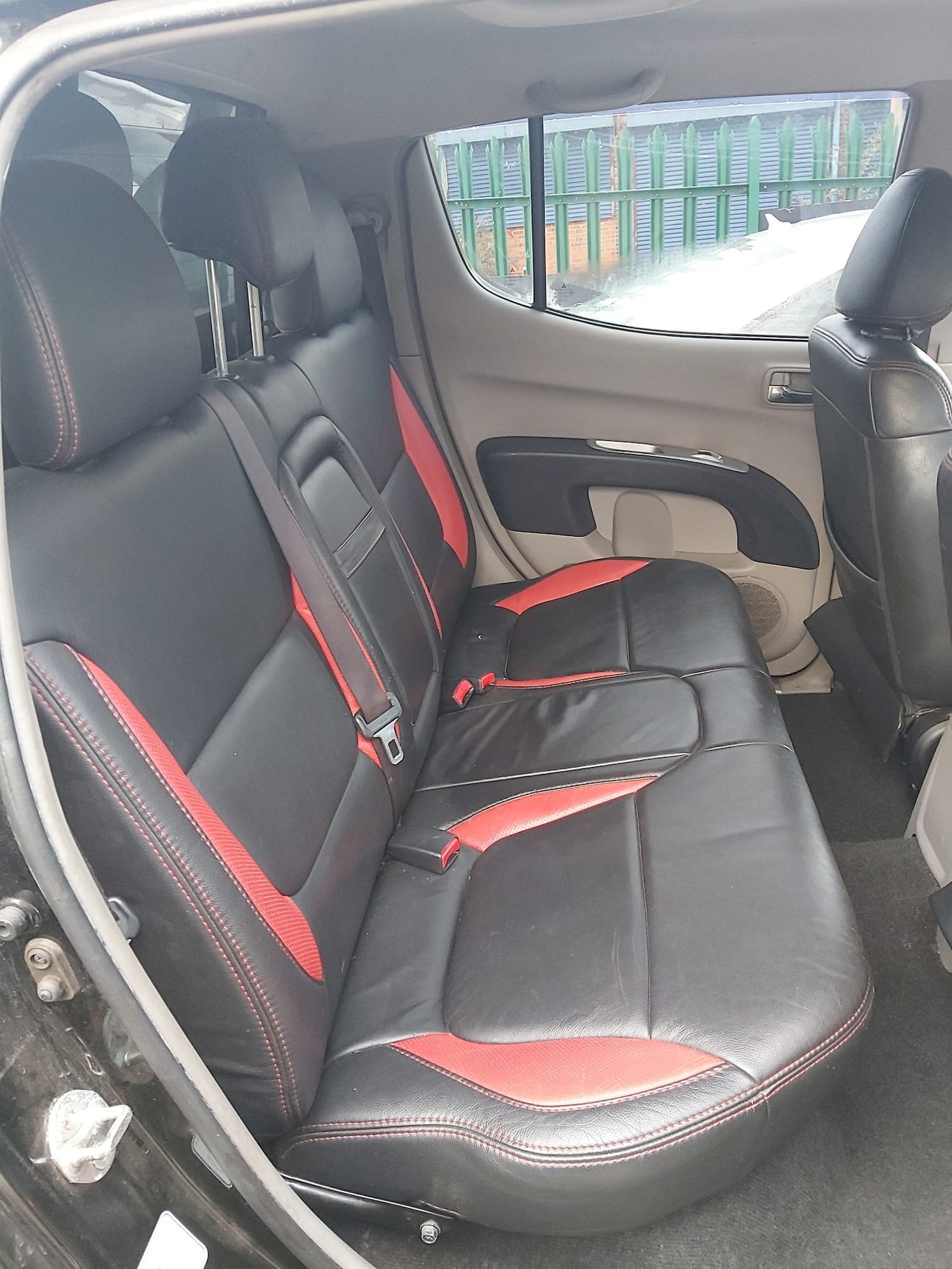 Used Mitsubishi L200 2009 for sale - 77115964: Photo 3