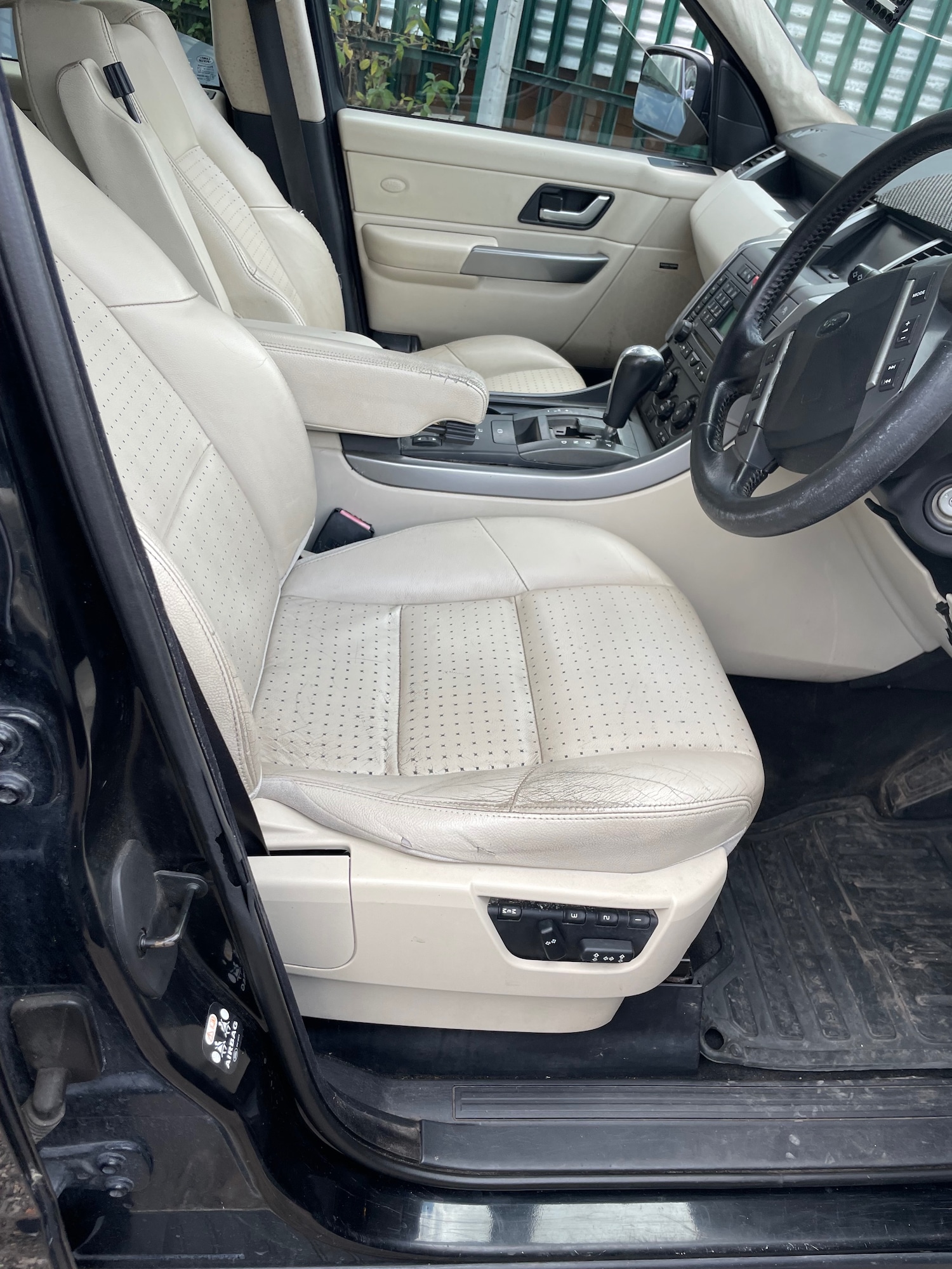 Used Land Rover Range Rover Sport 2005 for sale - 75913384: Photo 5