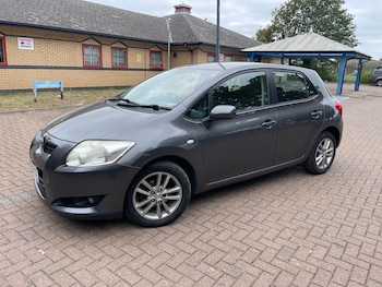 Used Toyota Auris 2009 for sale - 75655108: Photo 2
