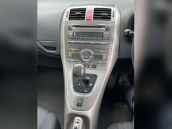 Used Toyota Auris 2009 for sale - 75655108: Photo 3