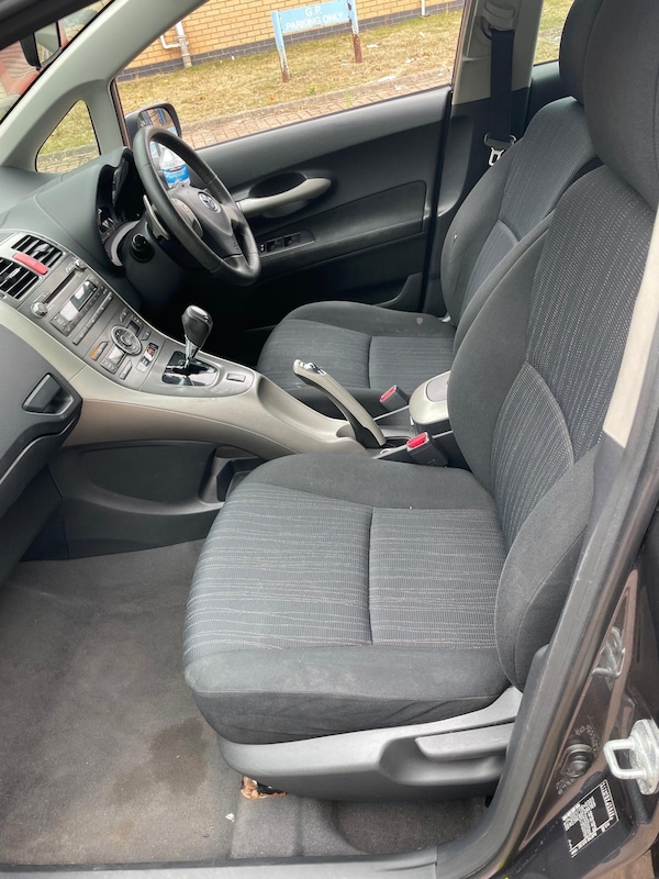 Used Toyota Auris 2009 for sale - 75655108: Photo 7