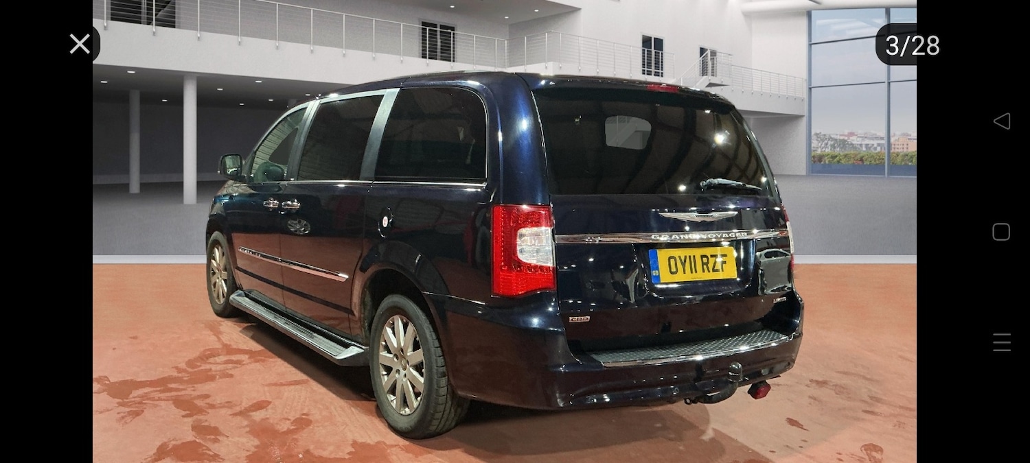 Used Chrysler Grand Voyager 2011 for sale - 77140967: Photo 2