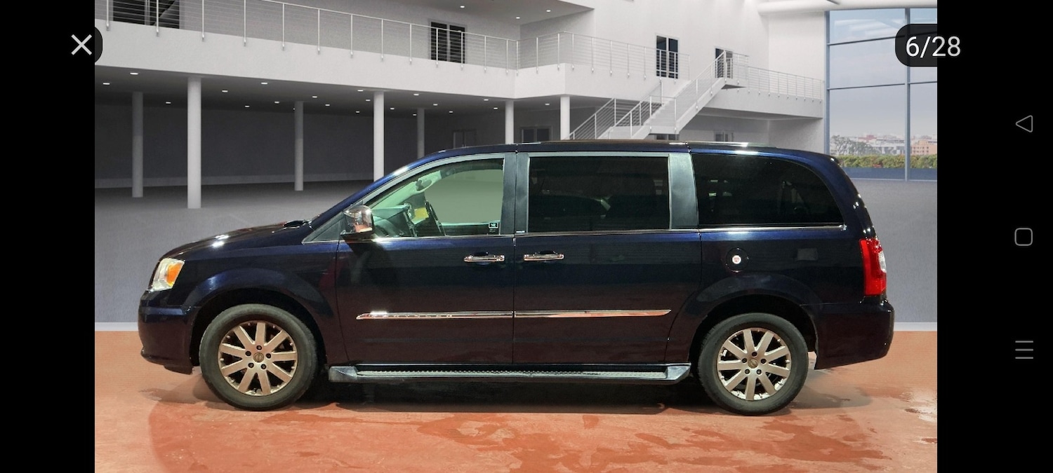 Used Chrysler Grand Voyager 2011 for sale - 77140967: Photo 8