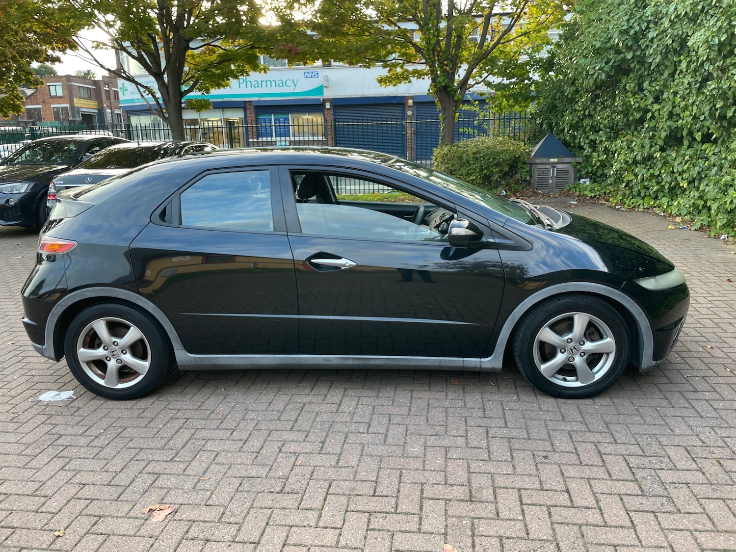 Used Honda Civic 2007 for sale - 76380170: Photo 9