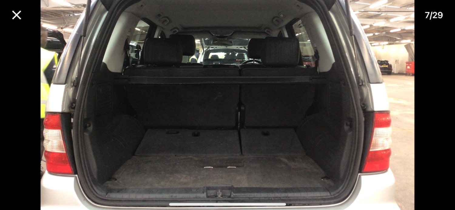 Used Mercedes-Benz M Class 2005 for sale - 76134641: Photo 2