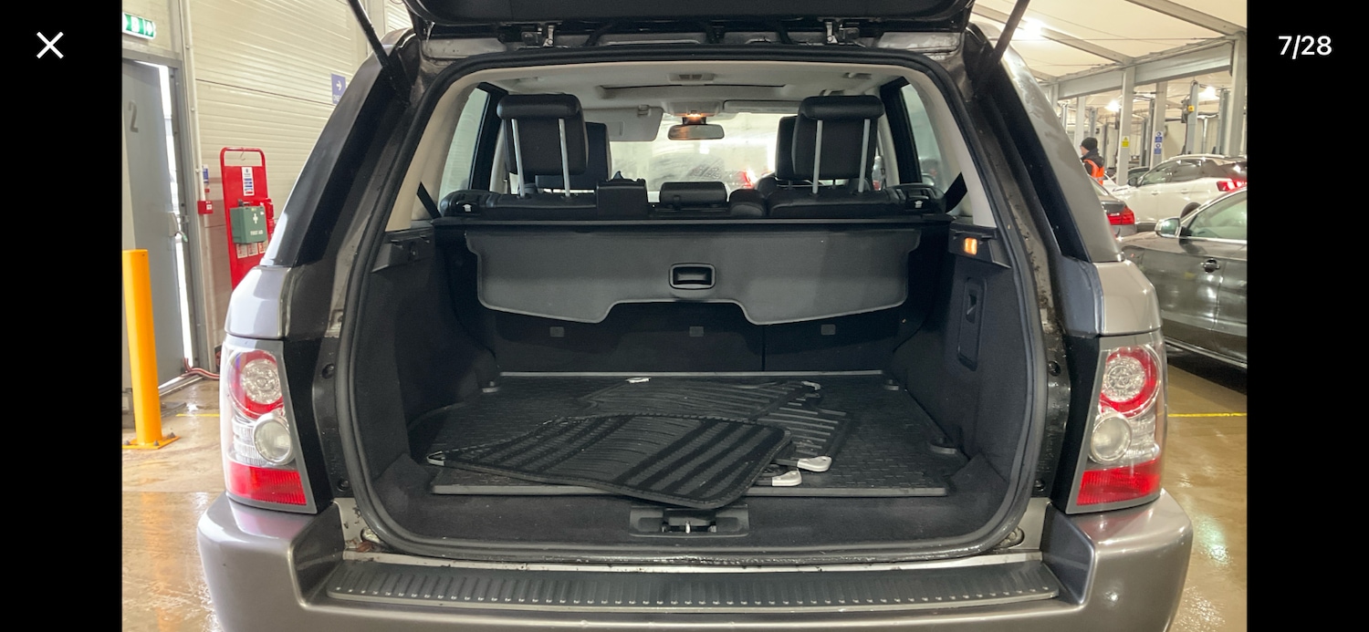 Used Land Rover Range Rover Sport 2010 for sale - 77643251: Photo 11