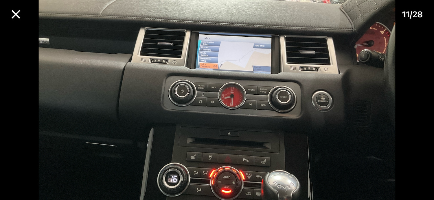 Used Land Rover Range Rover Sport 2010 for sale - 77643251: Photo 7