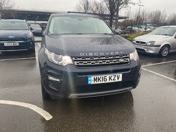 Used Land Rover Discovery Sport 2016 for sale - 76983967: Photo