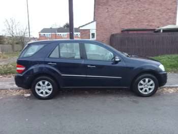 Used Mercedes-Benz 320  for sale - 74855281: Photo