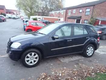 Used Mercedes-Benz 320  for sale - 74855281: Photo