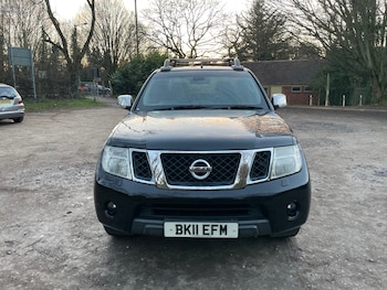 Used Nissan Navara 2011 for sale - 78620121: Photo