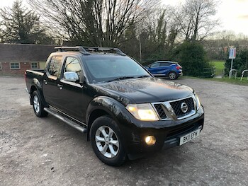 Used Nissan Navara 2011 for sale - 78620121: Photo