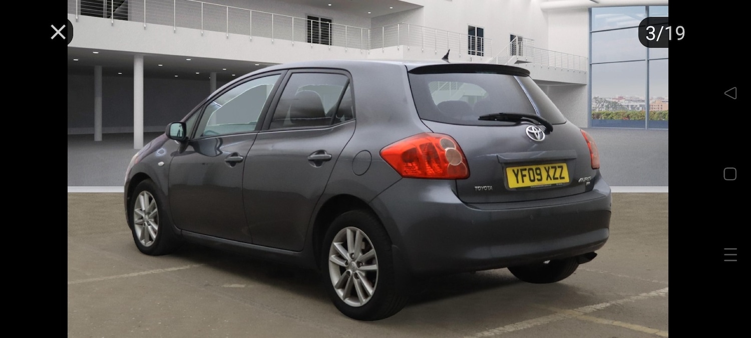 Used Toyota Auris 2009 for sale - 76334869: Photo 5