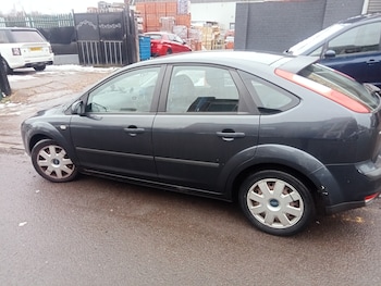 Used Ford Focus 2007 for sale - 77423668: Photo
