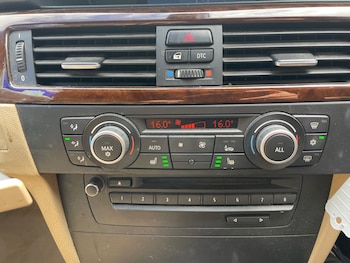 Used BMW 3 Series 2010 for sale - 75158009: Photo