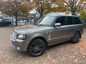 2012 (61) - 4.4 TDV8 Vogue SE 4dr Auto SPARE KEY SERVICE HISTORY