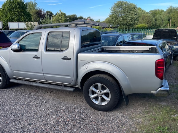 Used Nissan Navara 2010 for sale - 75068469: Photo 15