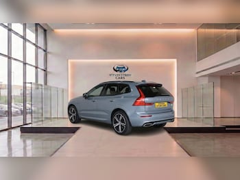 Used Volvo XC60 2023 for sale - 78997773: Photo