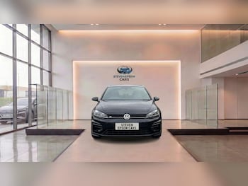 Used Volkswagen Golf 2017 for sale - 78997759: Photo