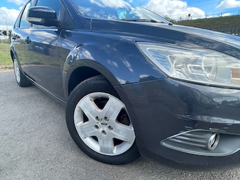 Used Ford Focus 2008 for sale - 76017988: Photo 2